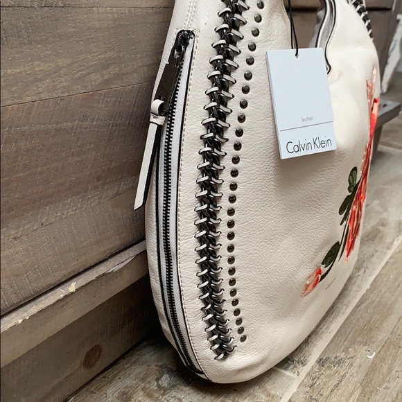 herschel heritage vs jansport right pack Herschel vs JanSport - Comparing the Pop Quiz and Right Pack